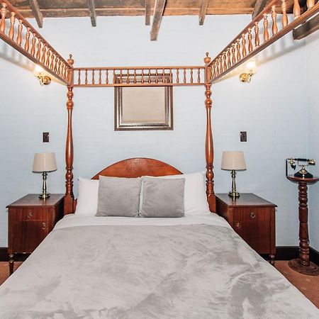 Settlers Hotel York Zimmer foto